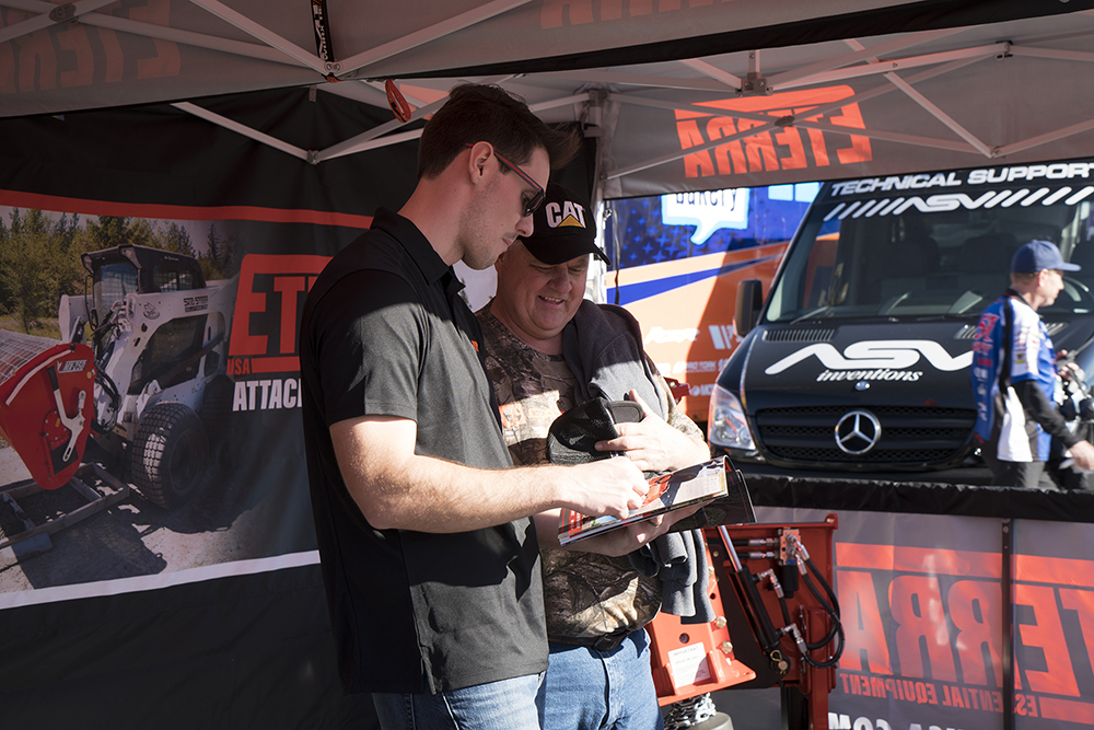 Eterra meets with Customers at Supercross